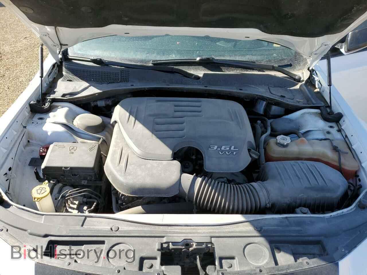 2017 CHRYSLER 300 - VIN: 2C3CCAGG9HH585802 - Фото 11