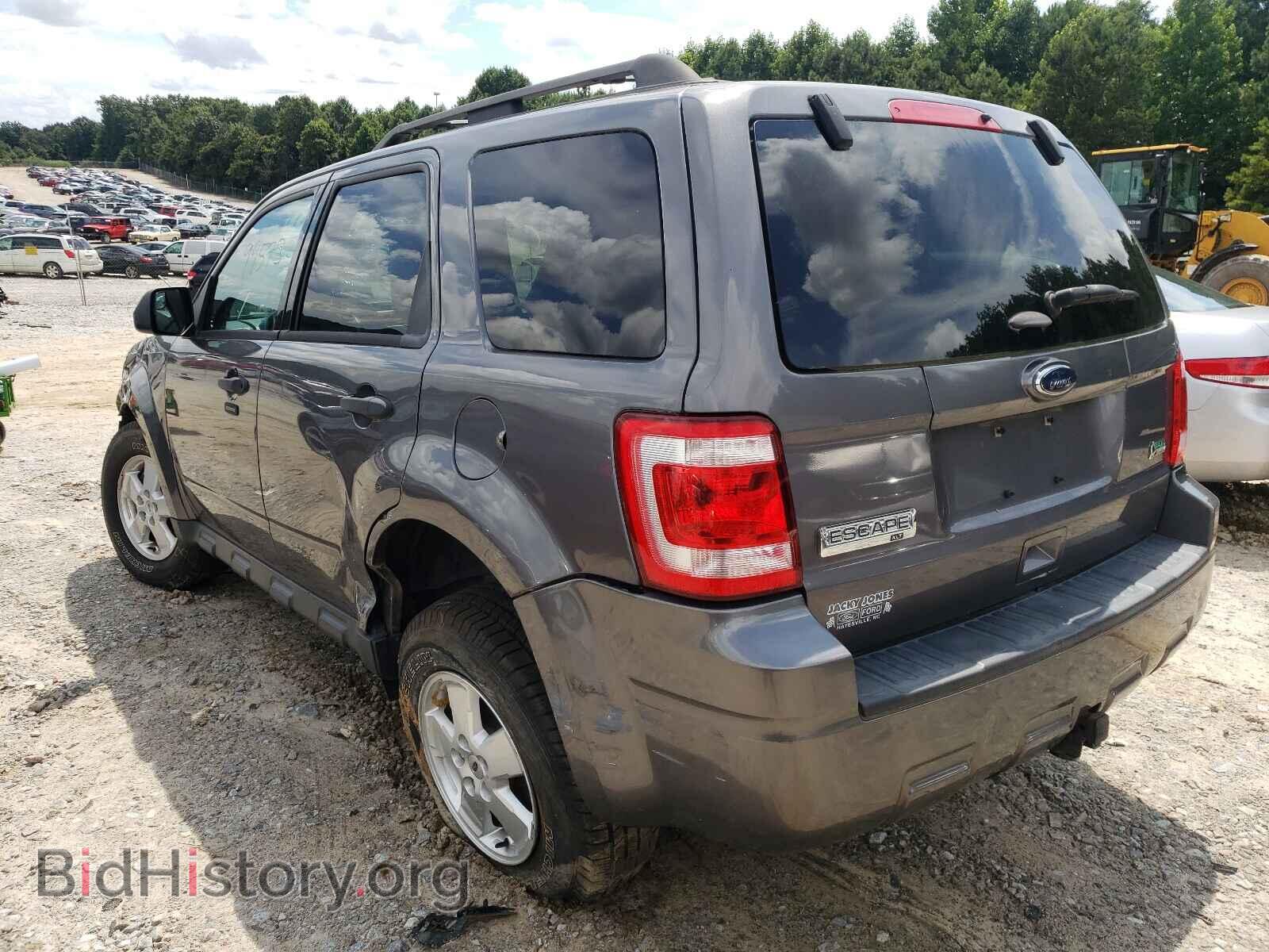 2011 FORD ESCAPE - VIN: 1FMCU0DG0BKB28458 - Фото 3