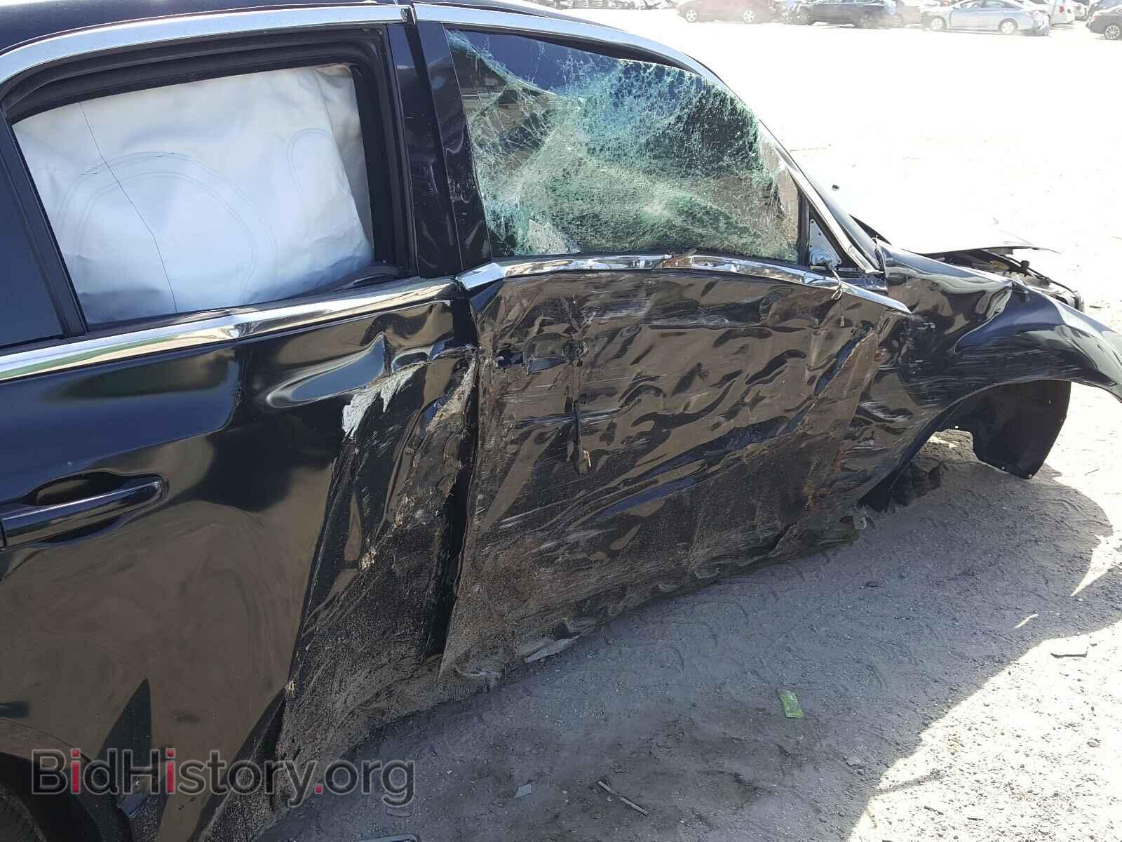 2015 CHRYSLER 300 - VIN: 2C3CCAAG8FH929934 - Фото 9