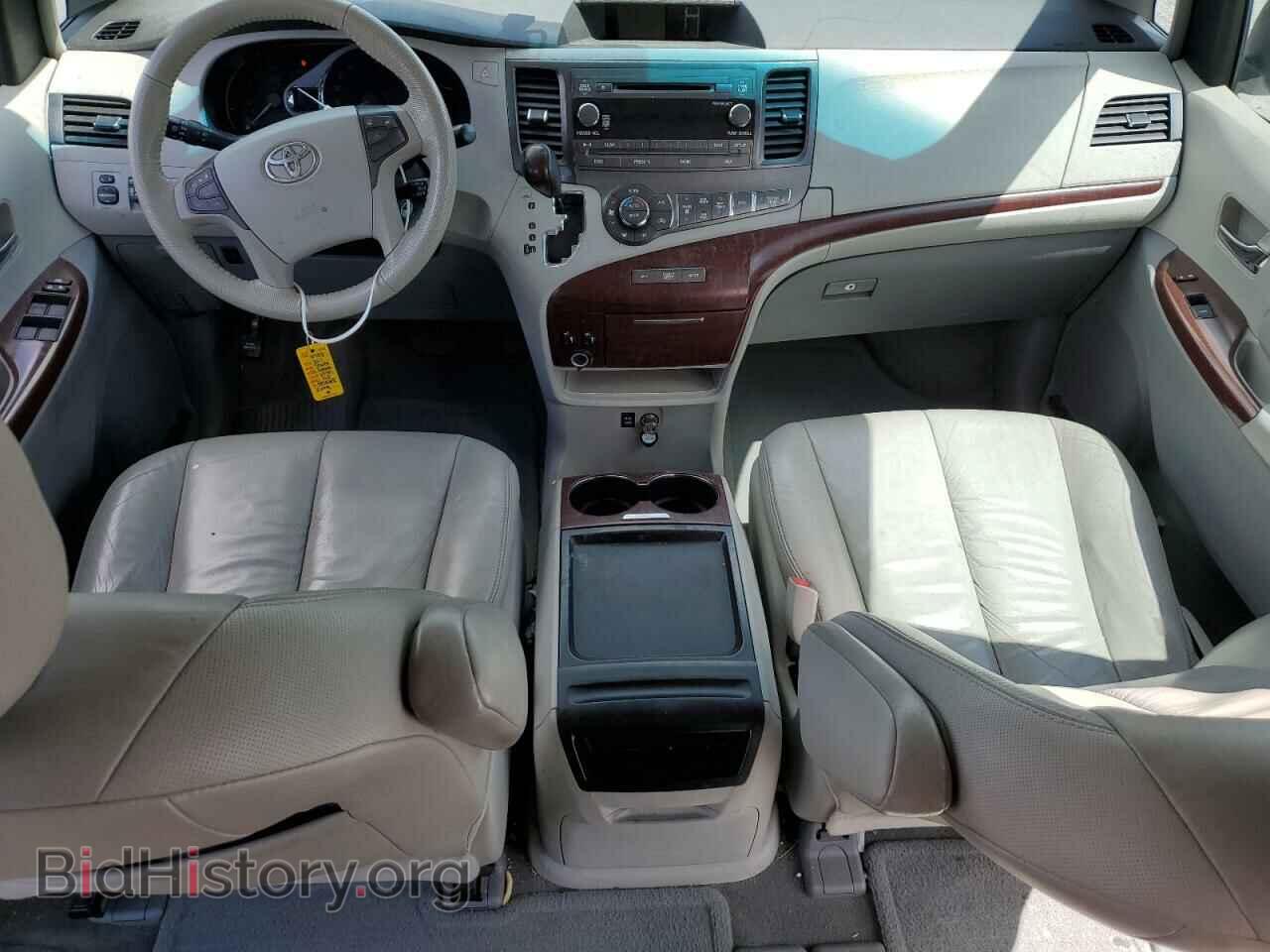 2011 TOYOTA All Models - VIN: 5TDYK3DC8BS080568 - Фото 8