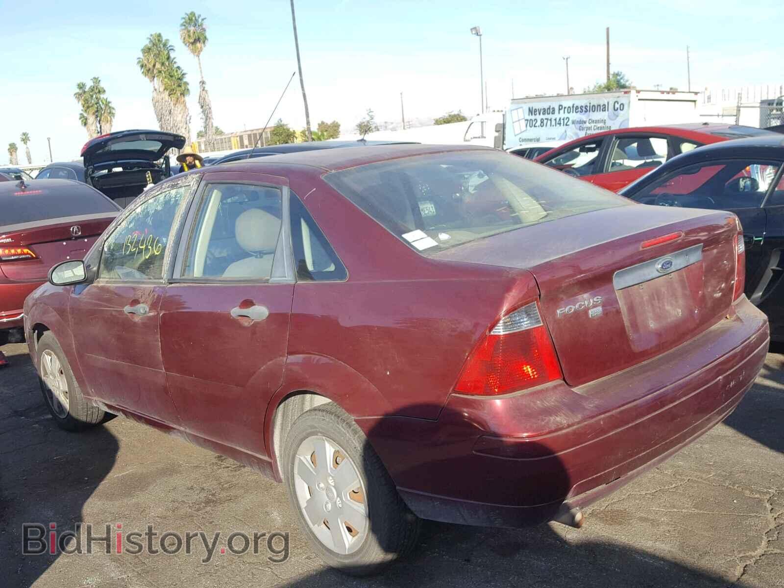 2007 FORD FOCUS - VIN: 1FAFP34N37W326997 - Фото 3