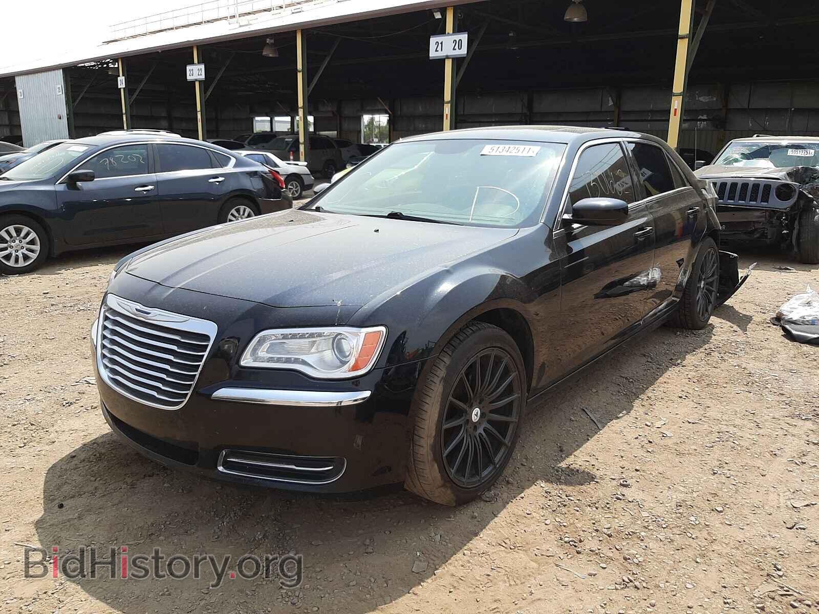 2014 CHRYSLER 300 - VIN: 2C3CCAAG9EH361434 - Фото 2
