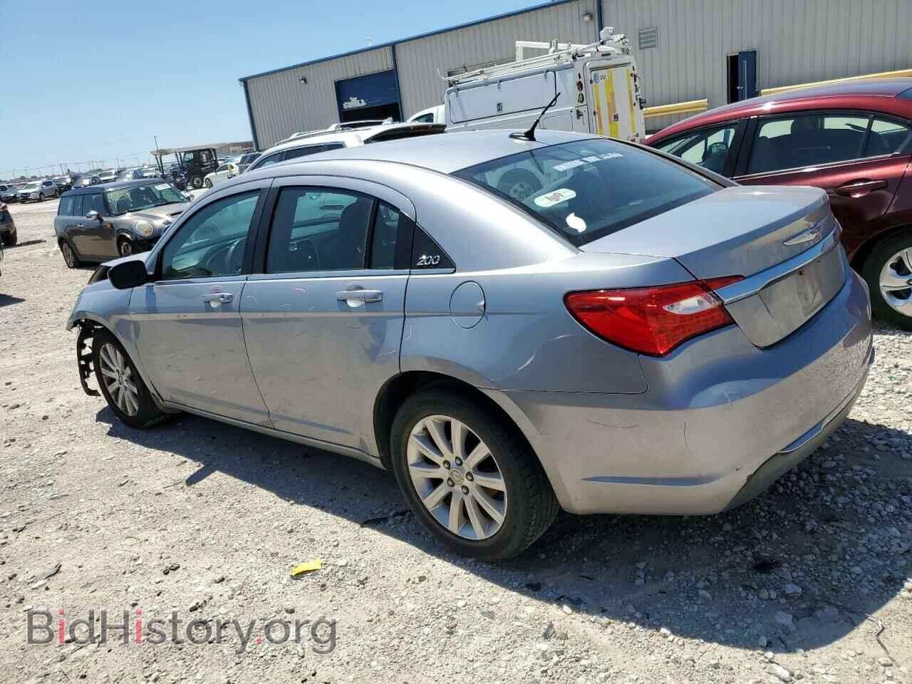 2013 CHRYSLER 200 - VIN: 1C3CCBBB6DN763085 - Фото 2