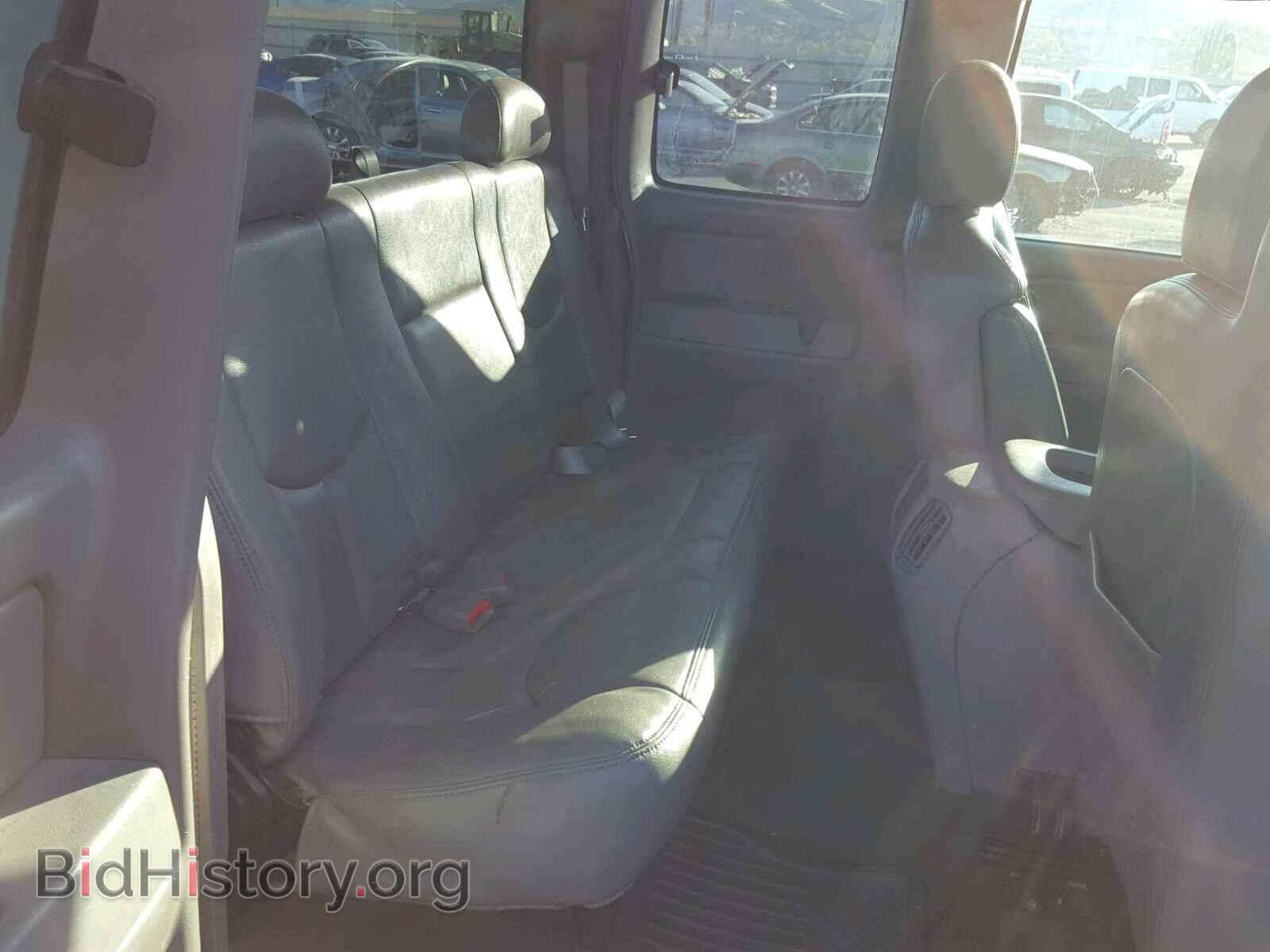 2005 GMC NEW SIERRA - VIN: 2GTEK19B151348024 - Фото 6