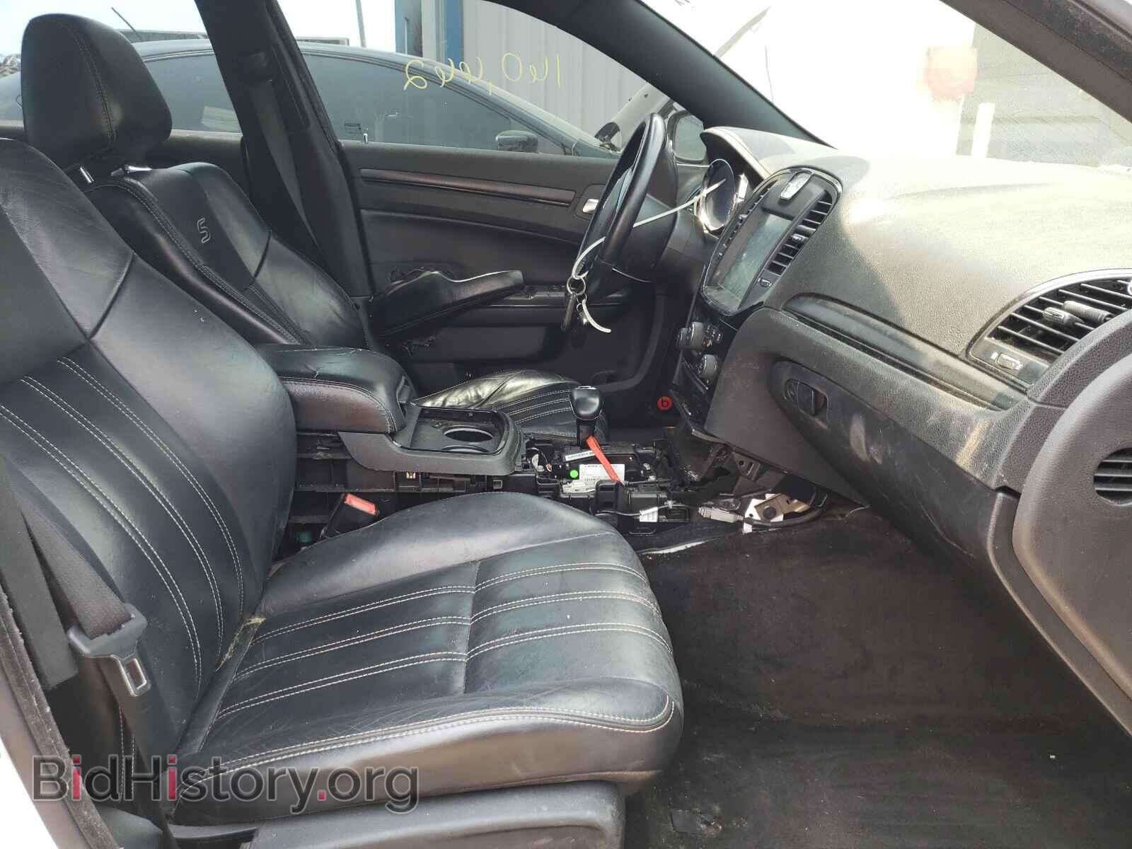 2012 CHRYSLER 300 - VIN: 2C3CCABG0CH201700 - Фото 5