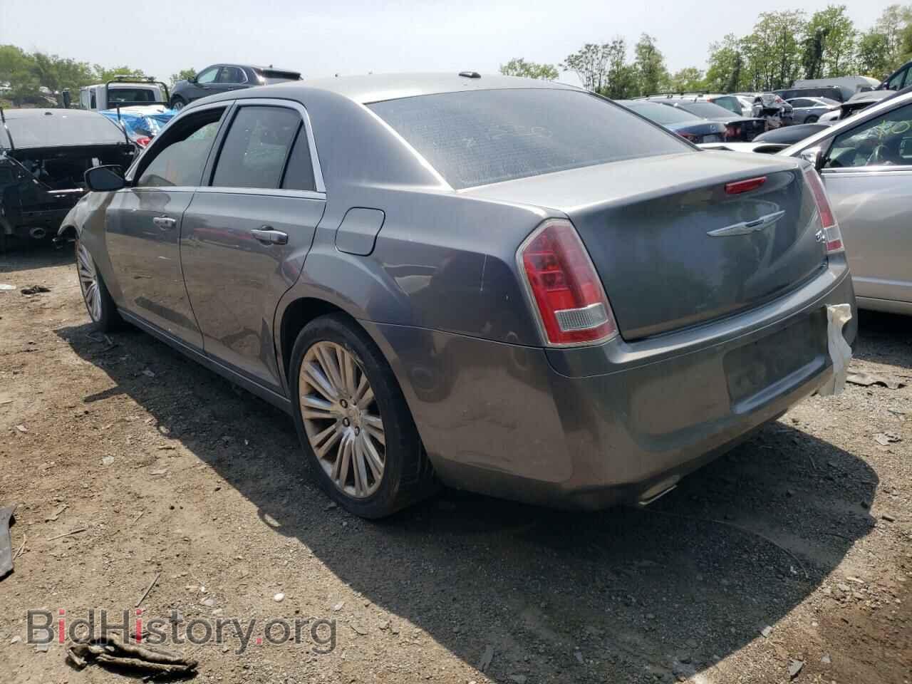 2012 CHRYSLER 300 - VIN: 2C3CCABG8CH195399 - Фото 2