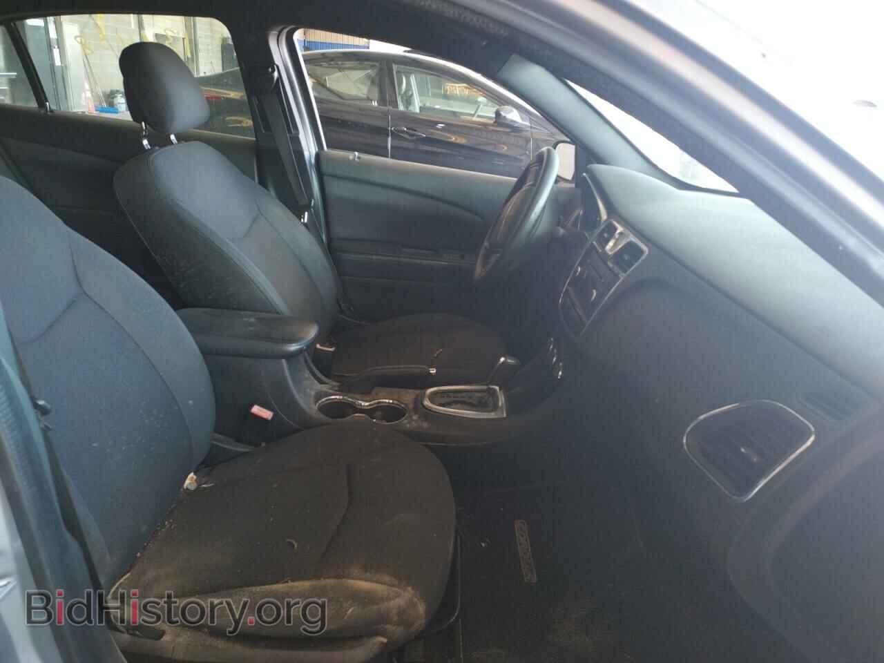 2014 CHRYSLER 200 - VIN: 1C3CCBAB3EN205357 - Фото 5