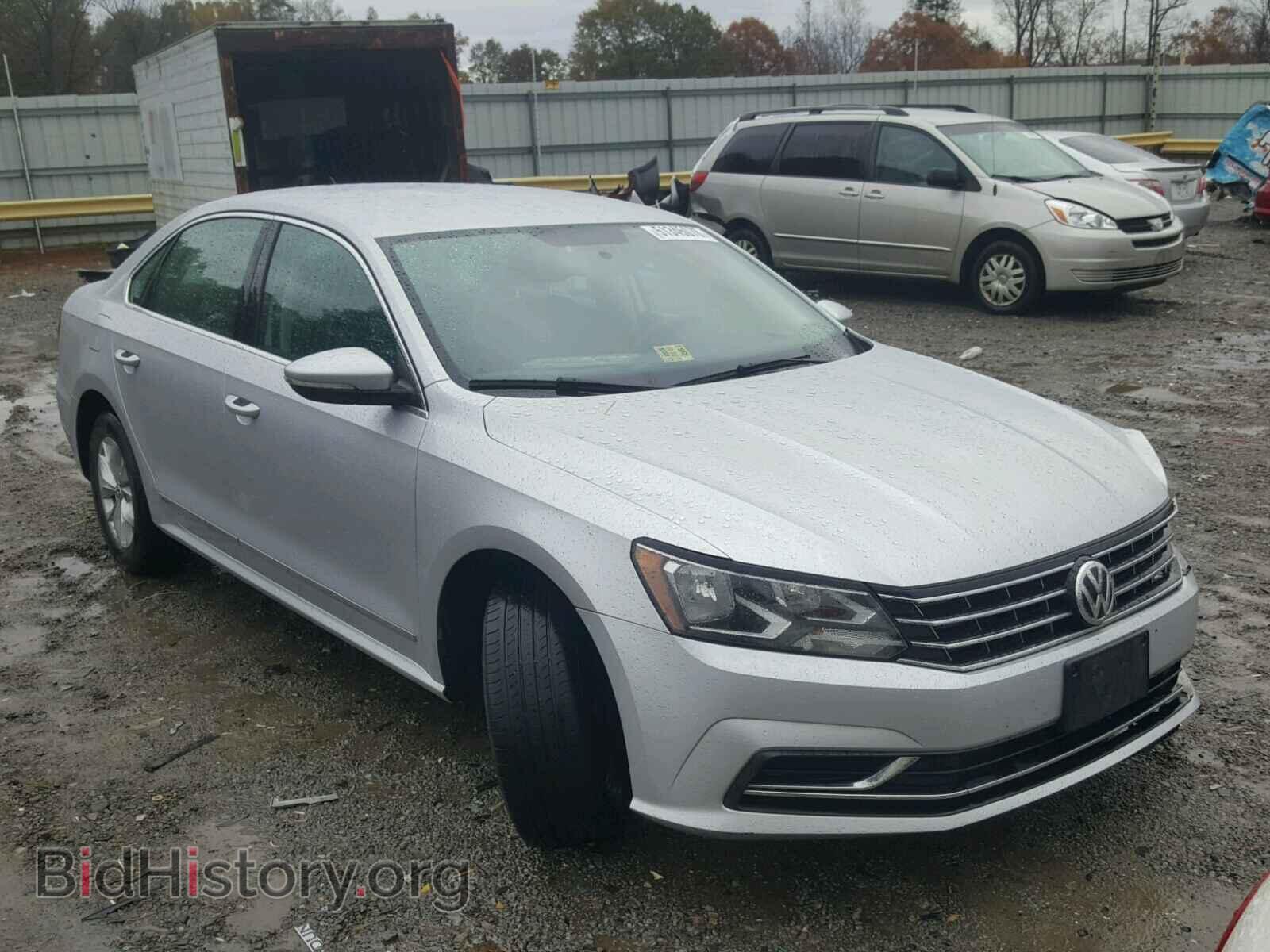Фотография 1VWAT7A34HC016819 - VOLKSWAGEN PASSAT 2017