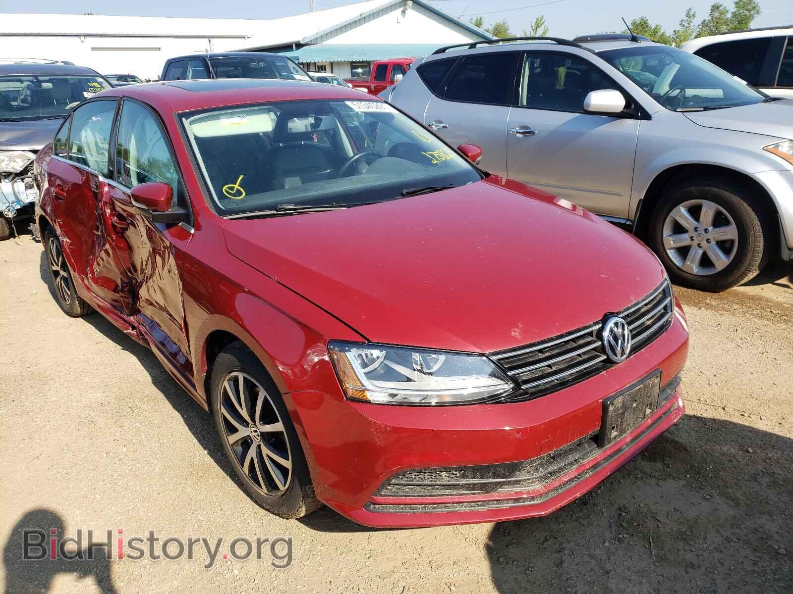 Фотография 3VWDB7AJ1HM275829 - VOLKSWAGEN JETTA 2017