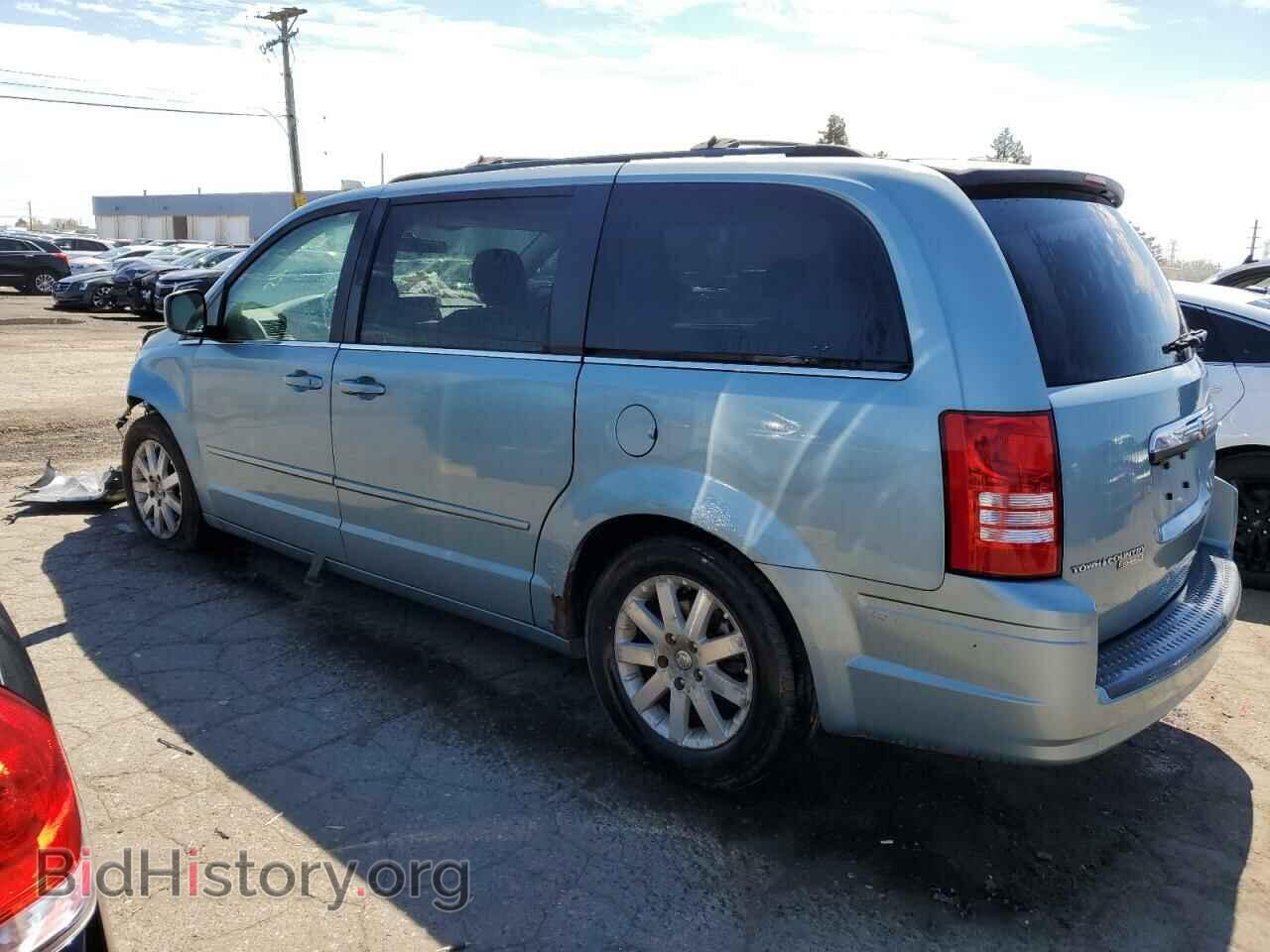 2008 CHRYSLER MINIVAN - VIN: 2A8HR54P78R657448 - Фото 2