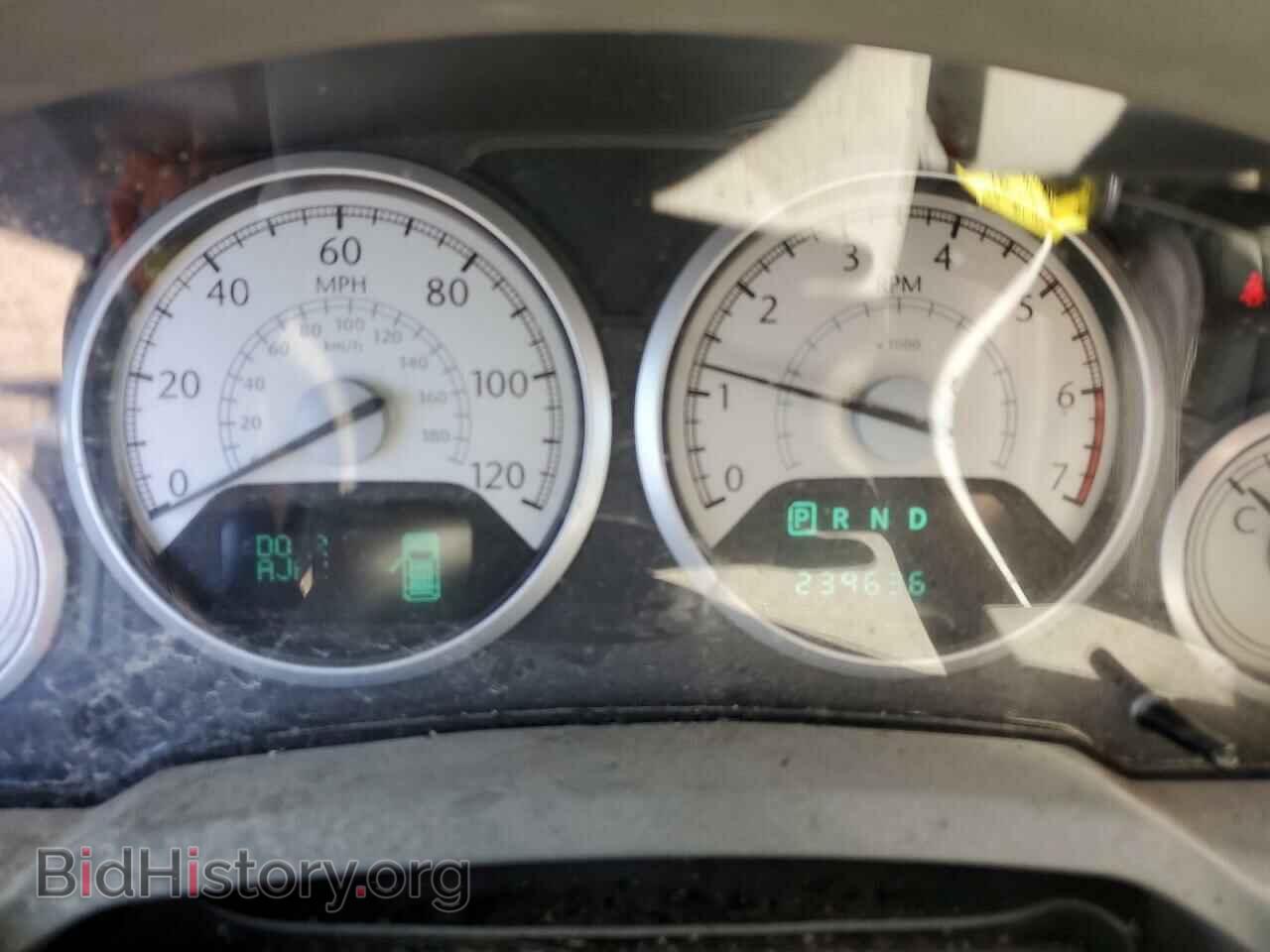 2008 CHRYSLER MINIVAN - VIN: 2A8HR54P78R657448 - Фото 9
