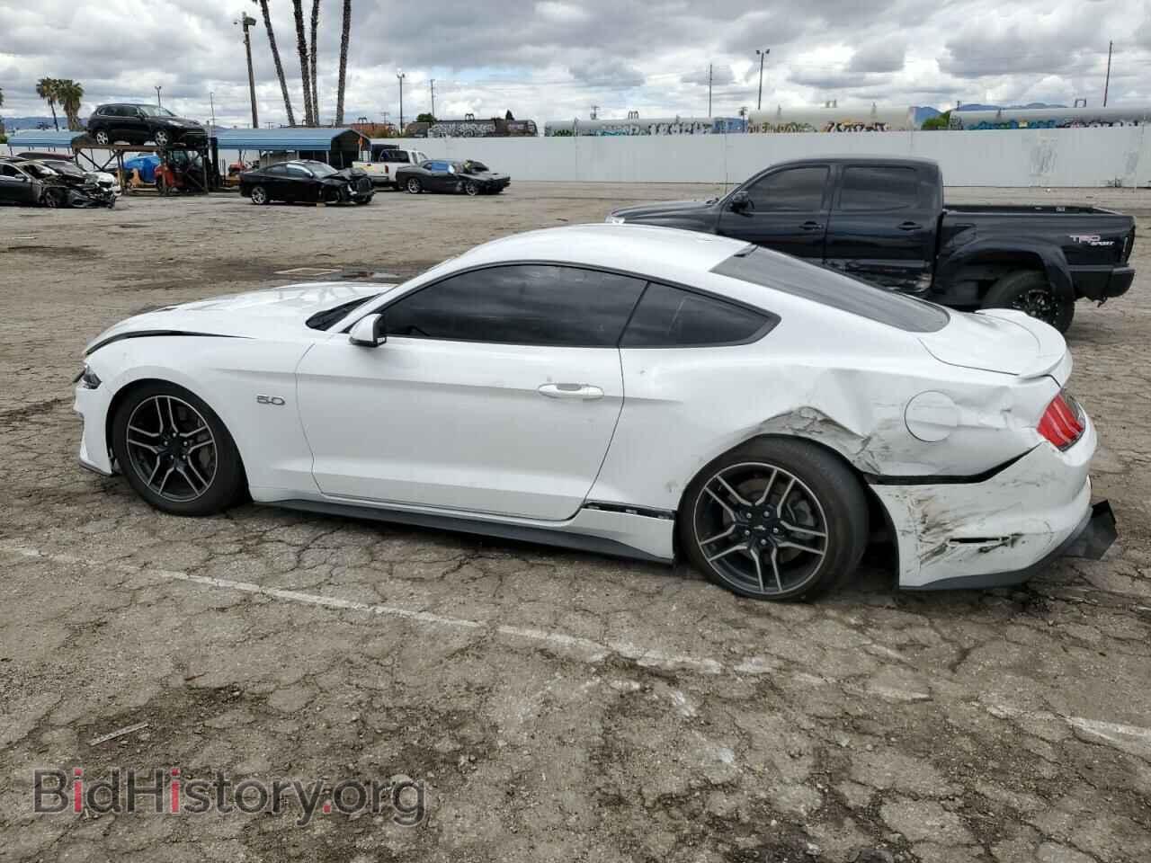 2020 FORD MUSTANG - VIN: 1FA6P8CF2L5136485 - Фото 2