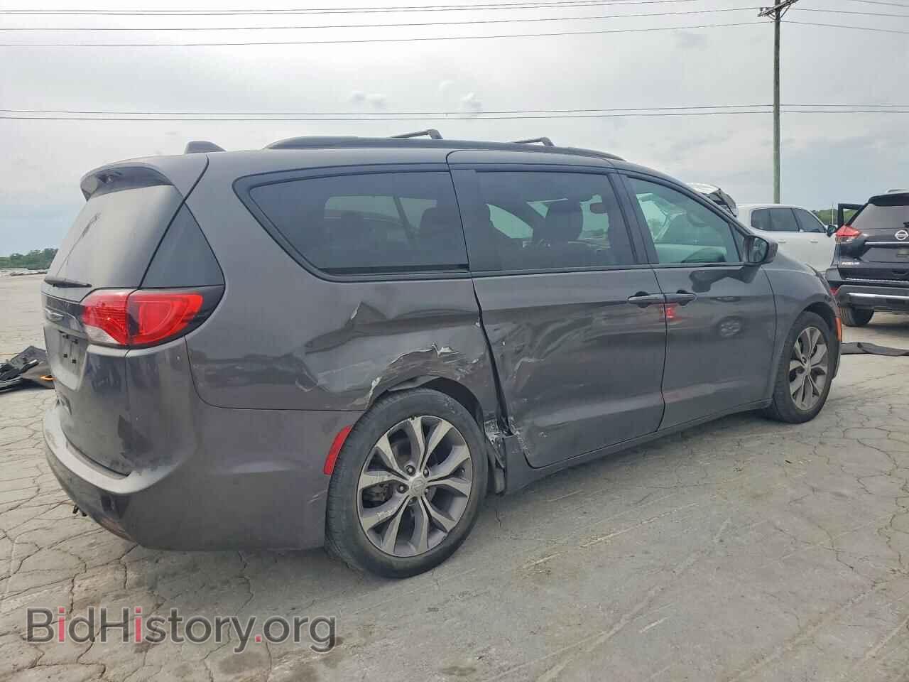 2019 CHRYSLER PACIFICA - VIN: 2C4RC1BGXKR652387 - Фото 3