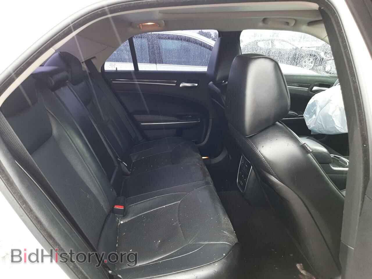 2016 CHRYSLER 300 - VIN: 2C3CCAKG1GH170799 - Фото 6