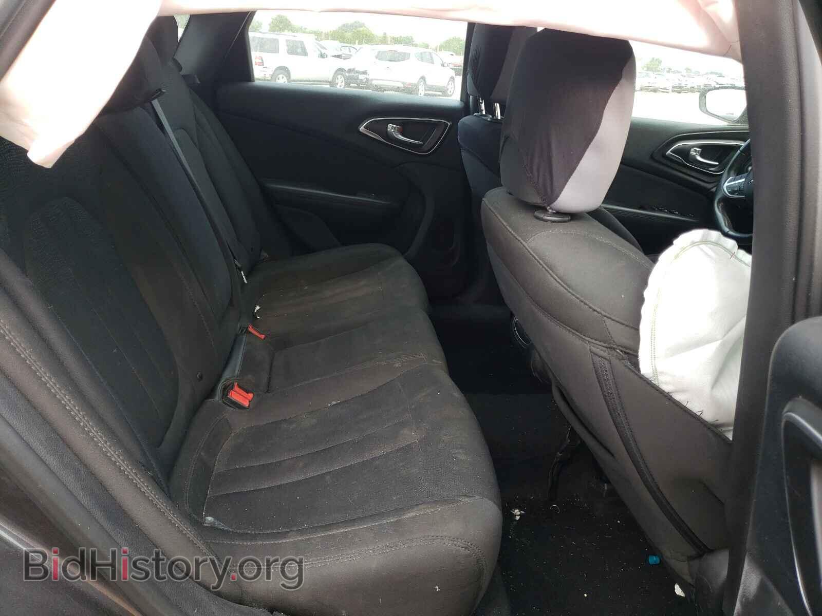 2016 CHRYSLER 200 - VIN: 1C3CCCAB6GN108906 - Фото 6