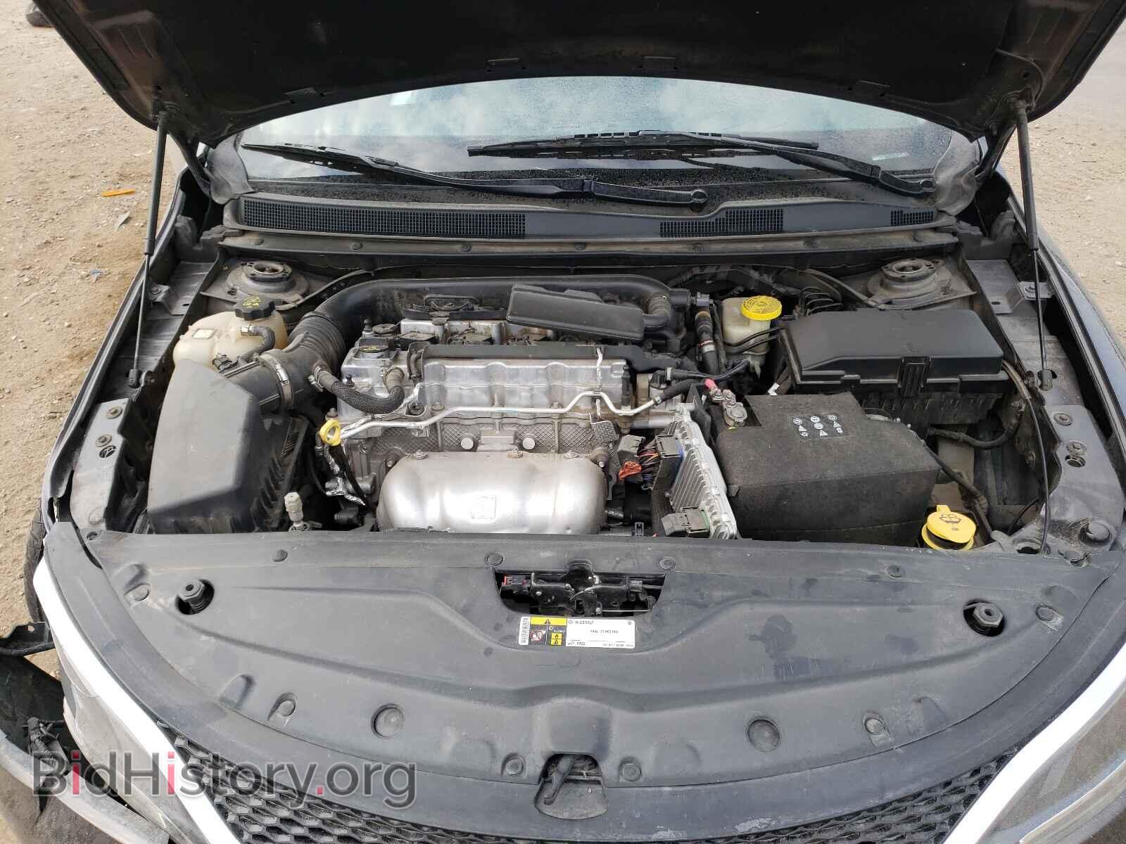 2016 CHRYSLER 200 - VIN: 1C3CCCAB6GN108906 - Фото 7