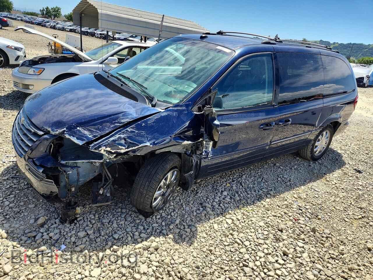 Photo 2C8GP64LX5R430910 - CHRYSLER MINIVAN 2005