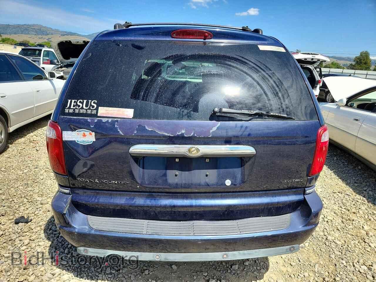 2005 CHRYSLER MINIVAN - VIN: 2C8GP64LX5R430910 - Photo 6