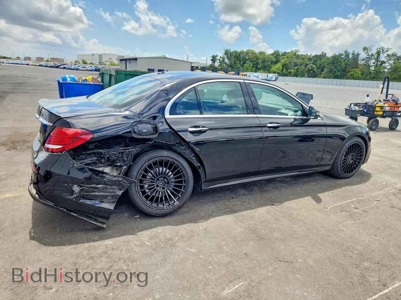 2019 MERCEDES-BENZ E-CLASS - VIN: WDDZF4JB3KA543231 - Фото 3