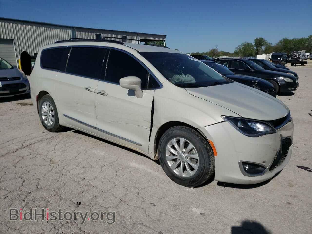 2017 CHRYSLER PACIFICA - VIN: 2C4RC1BG8HR795654 - Фото 4