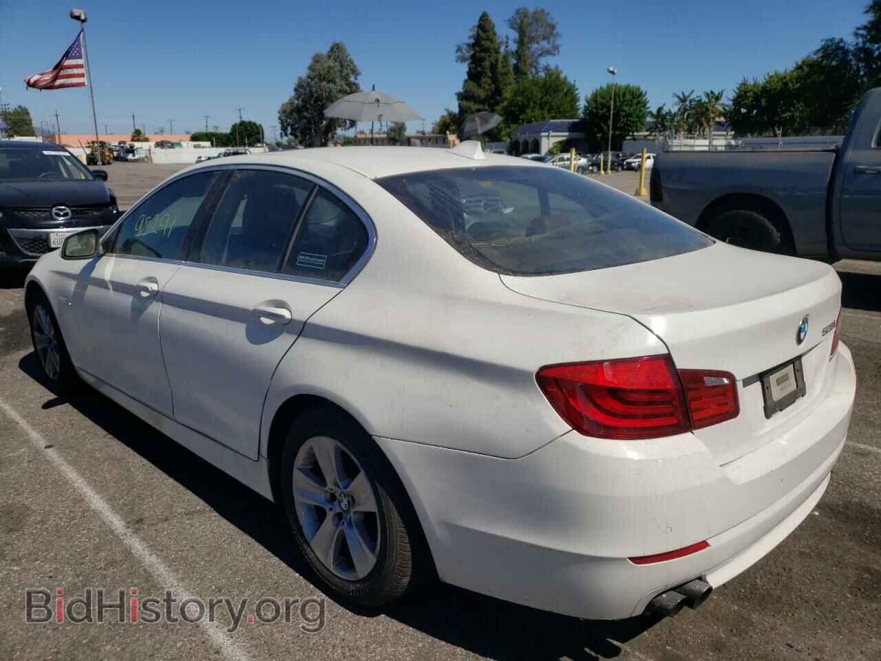 2012 BMW 5 SERIES - VIN: WBAXG5C58CDX06044 - Фото 3