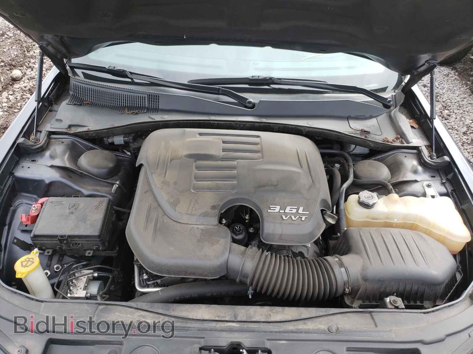 2019 CHRYSLER 300 - VIN: 2C3CCABG8KH559688 - Фото 7