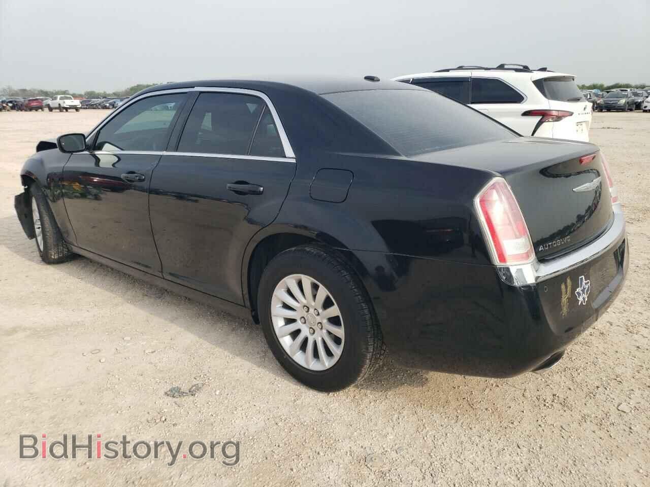 2014 CHRYSLER 300 - VIN: 2C3CCAAG0EH283206 - Фото 2