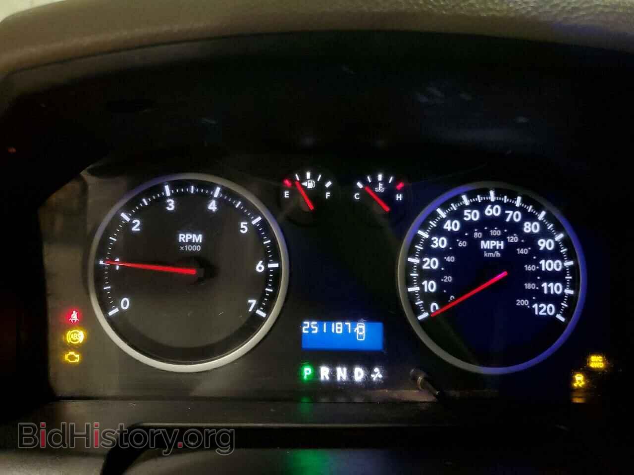 2011 DODGE All Models - VIN: 1D7RV1GT3BS572546 - Фото 9