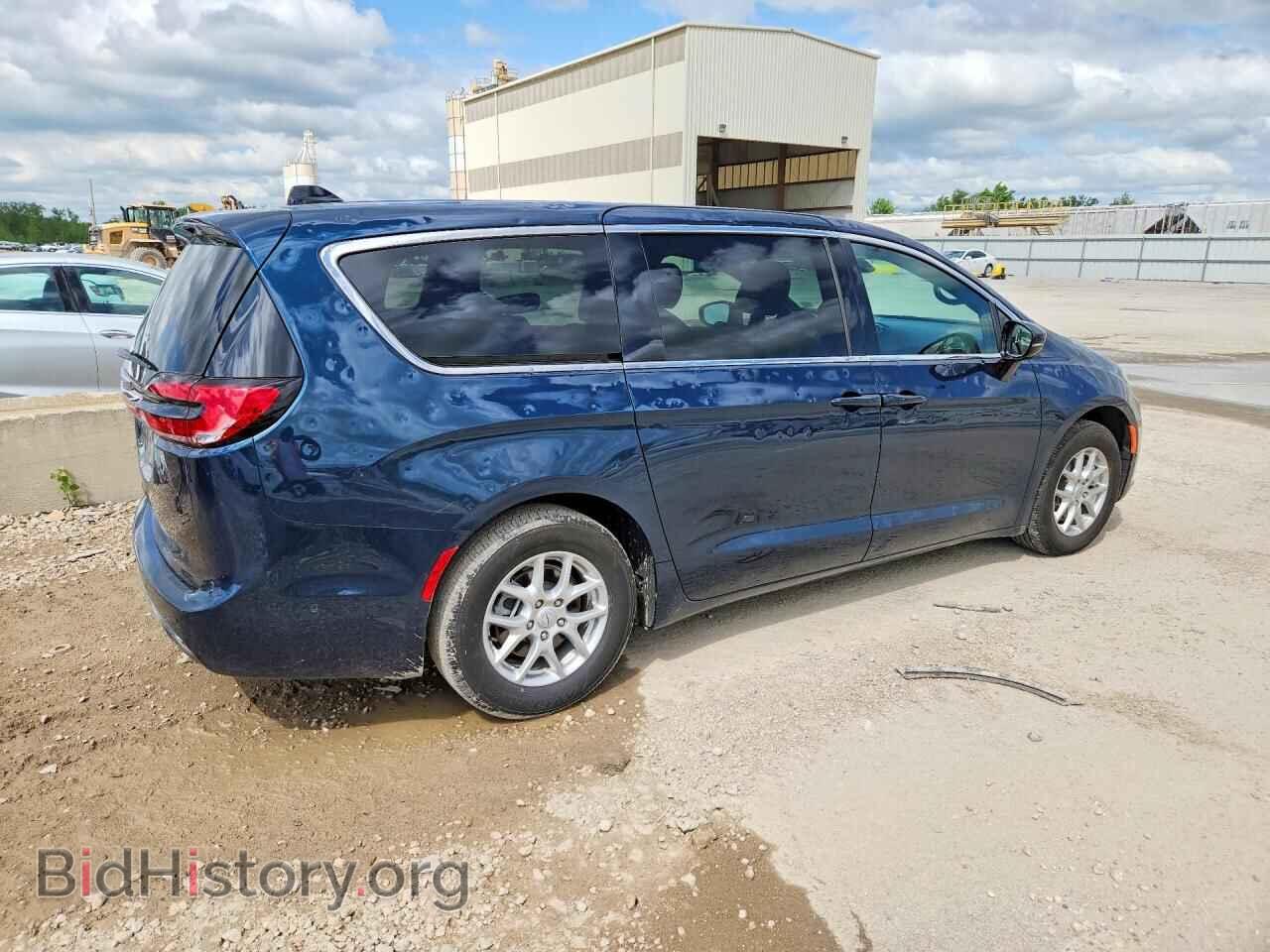 2025 CHRYSLER PACIFICA - VIN: 2C4RC1BG0SR604798 - Photo 3