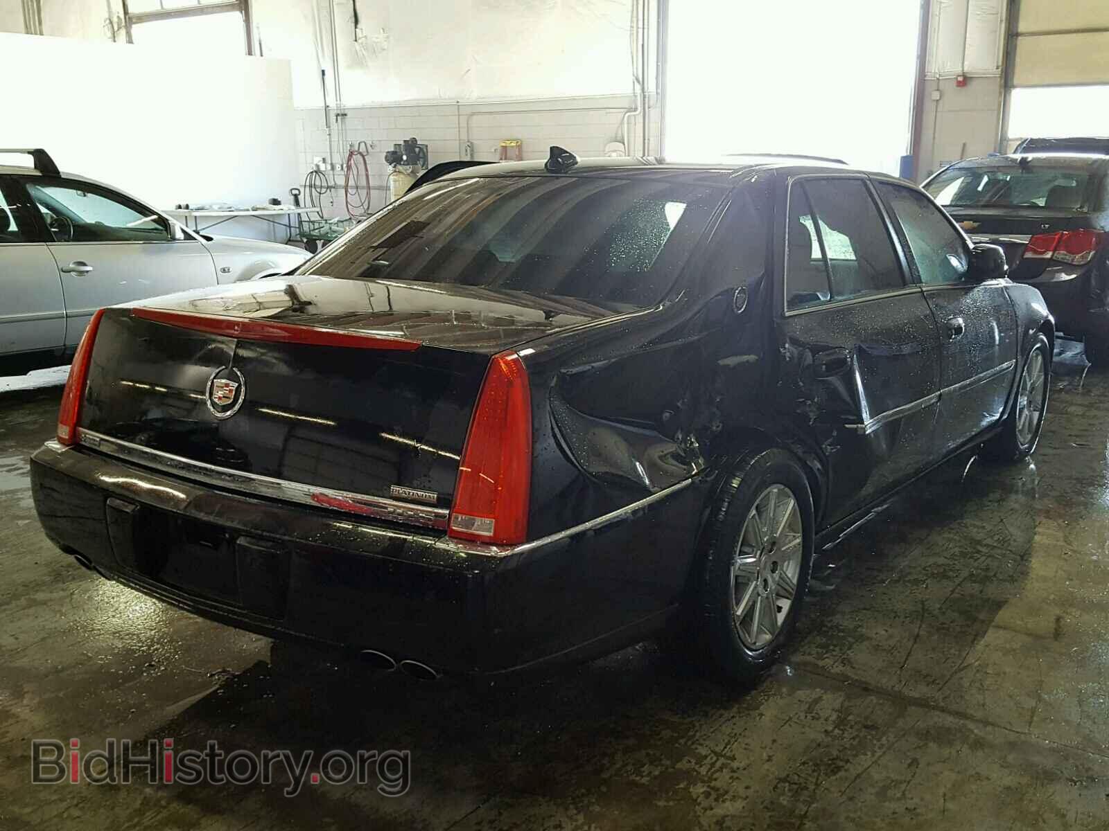 2011 CADILLAC DTS - VIN: 1G6KH5E63BU106954 - Фото 4