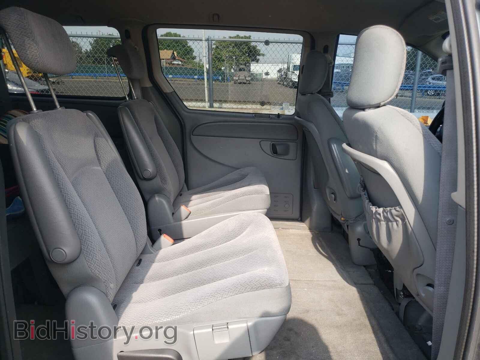 2006 CHRYSLER MINIVAN - VIN: 1A4GP44R86B565193 - Фото 6