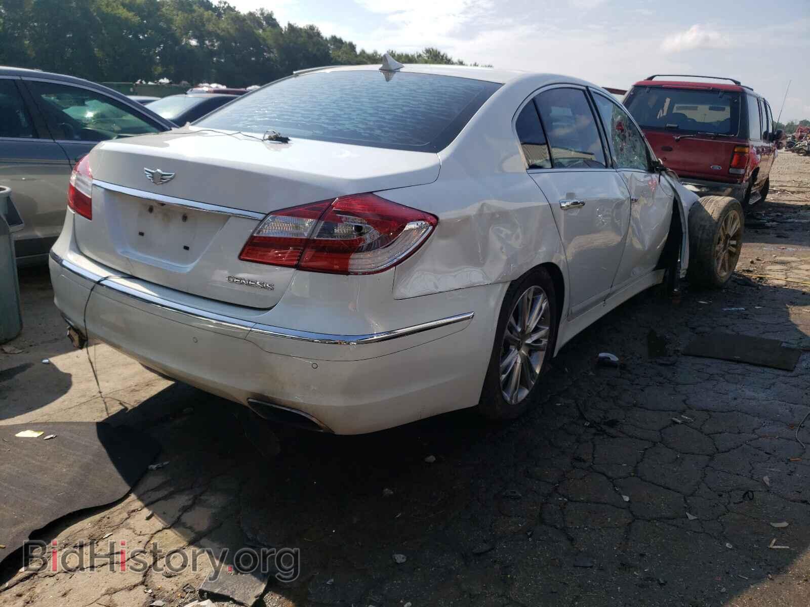 2012 HYUNDAI GENESIS - VIN: KMHGC4DD8CU201051 - Фото 4