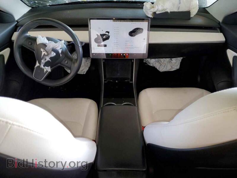 2019 Tesla MODEL 3 (VIN 5YJ3E1EA8KF409339) — photo 8 of 14