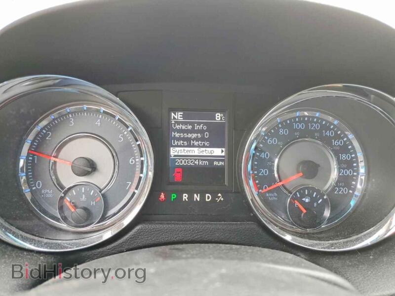 2016 Chrysler MINIVAN (VIN 2C4RC1CG4GR126990) — photo 9 of 13