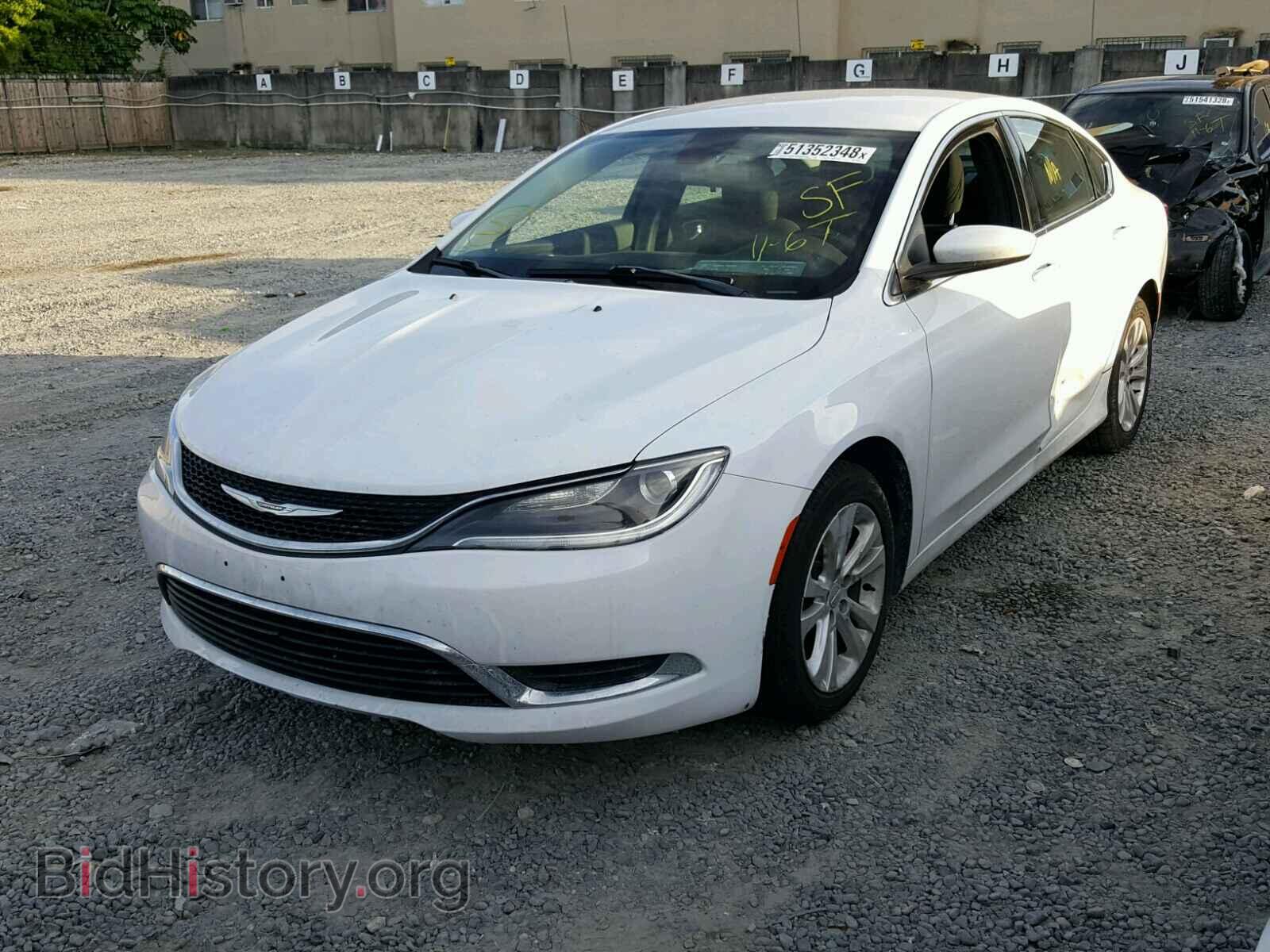 2015 CHRYSLER 200 - VIN: 1C3CCCABXFN658995 - Photo 2