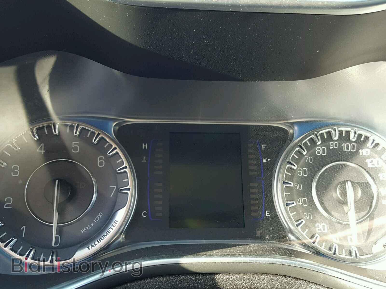 2015 CHRYSLER 200 - VIN: 1C3CCCABXFN658995 - Photo 8