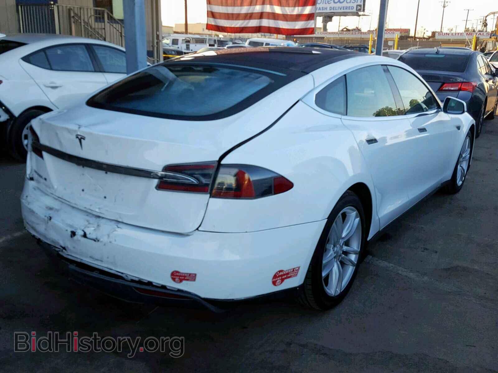 2013 TESLA MODEL S - VIN: 5YJSA1AC4DFP10532 - Фото 4