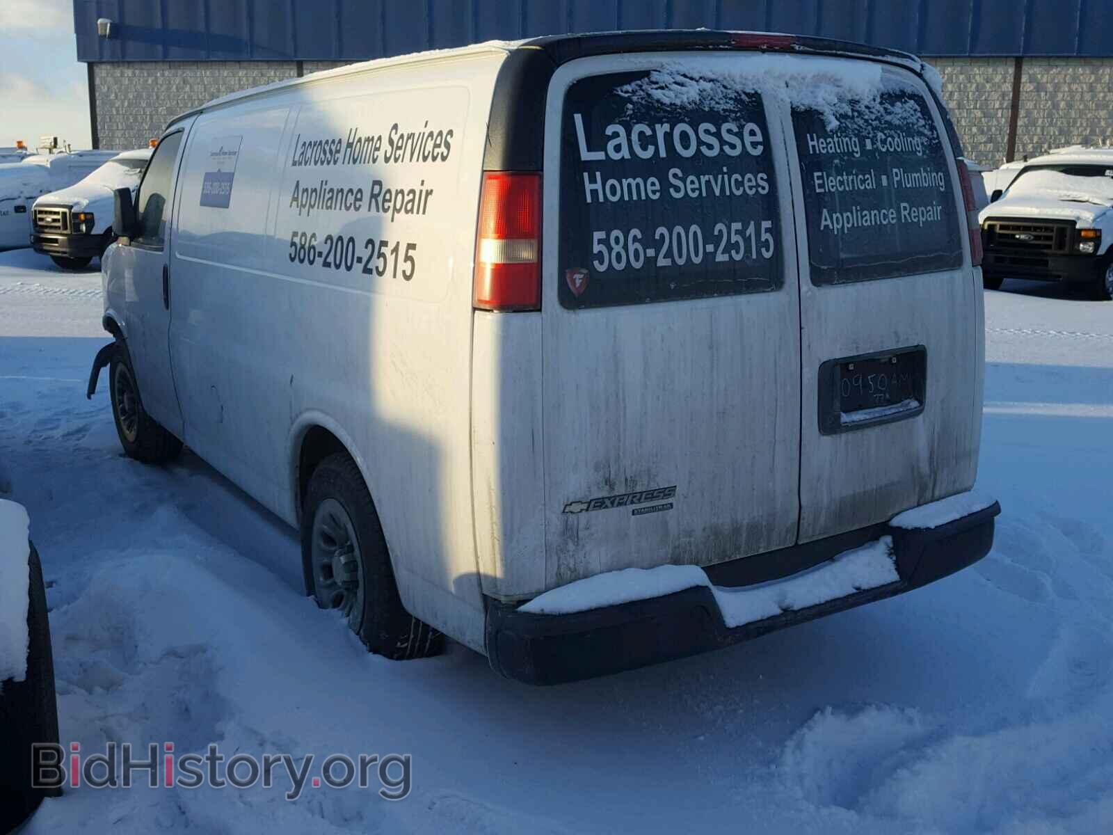2011 CHEVROLET EXPRESS - VIN: 1GCSGAFX9B1118589 - Фото 3
