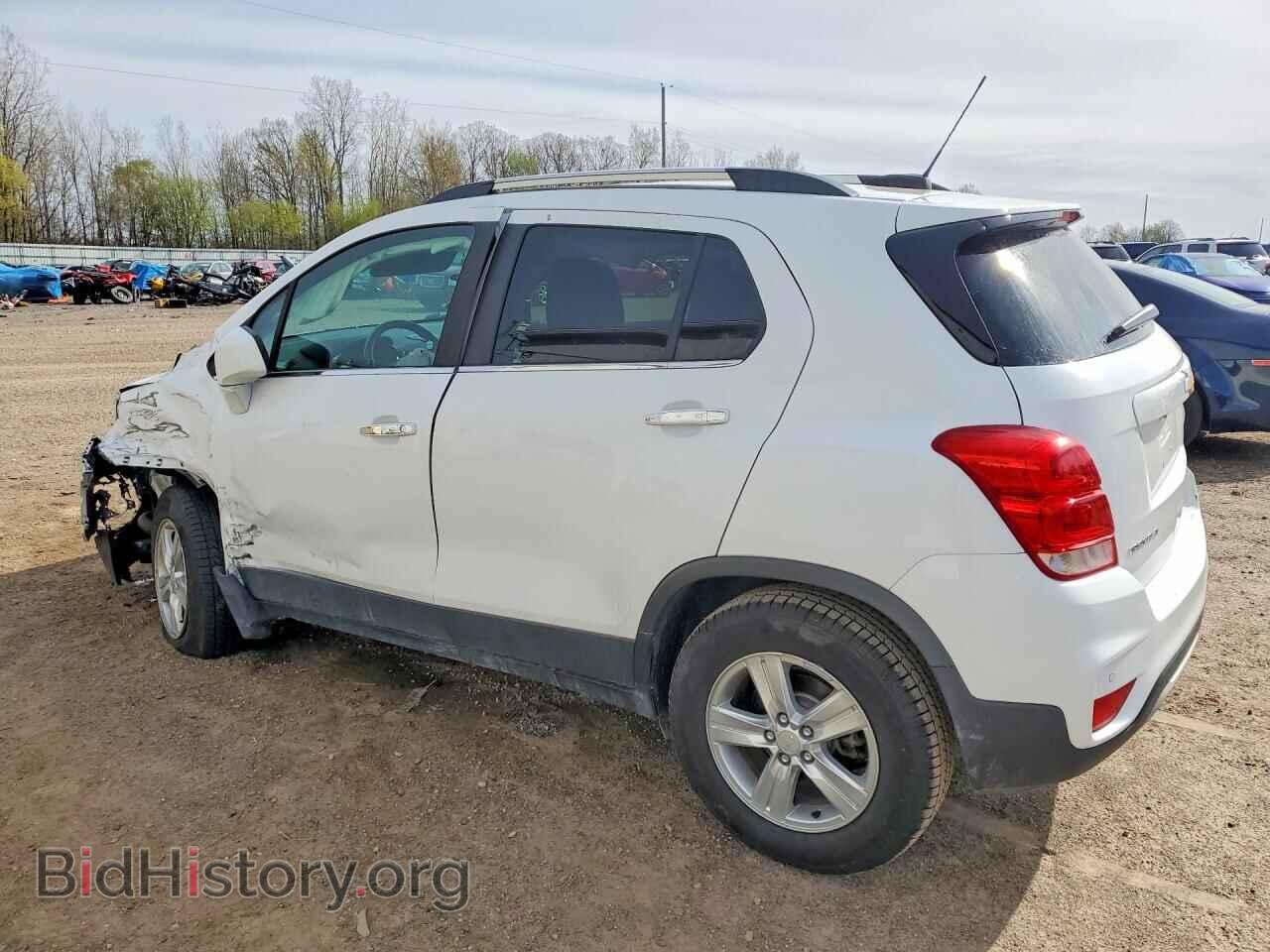 2017 CHEVROLET TRAX - VIN: 3GNCJPSB0HL281479 - Фото 2