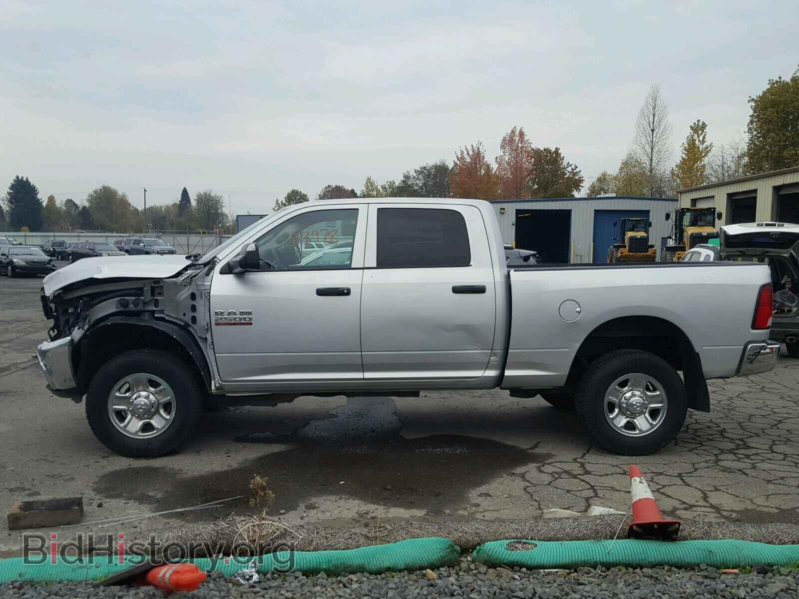 2015 RAM 2500 ST - VIN: 3C6UR5CL1FG679508 - Фото 9