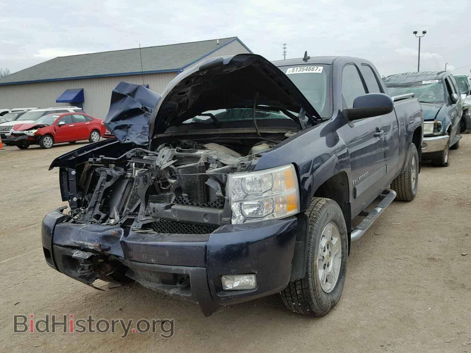 2007 CHEVROLET SILVERADO - VIN: 2GCEK19J071585467 - Фото 2