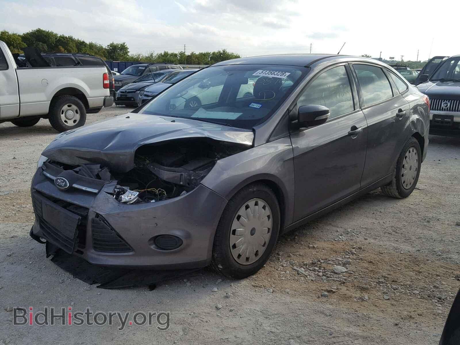 2013 FORD FOCUS - VIN: 1FADP3F20DL333879 - Photo 2