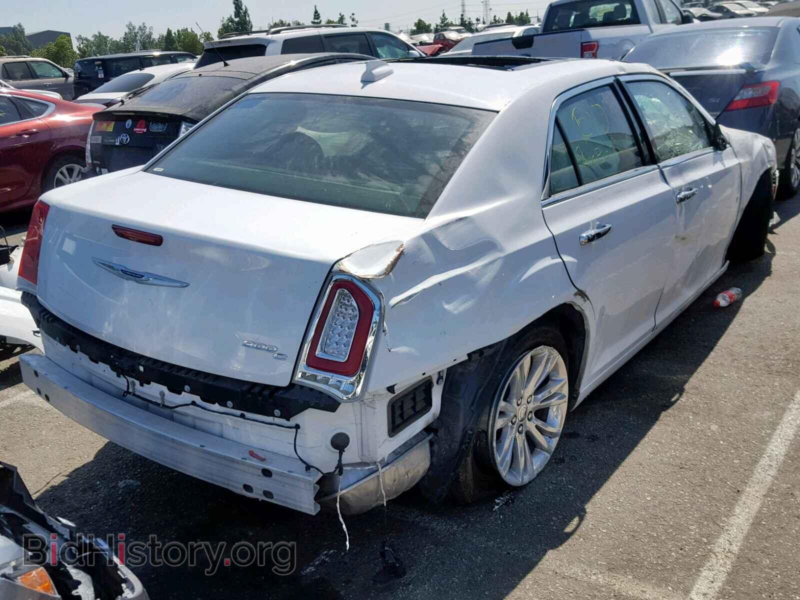 2017 CHRYSLER 300 - VIN: 2C3CCAEG3HH645981 - Фото 4