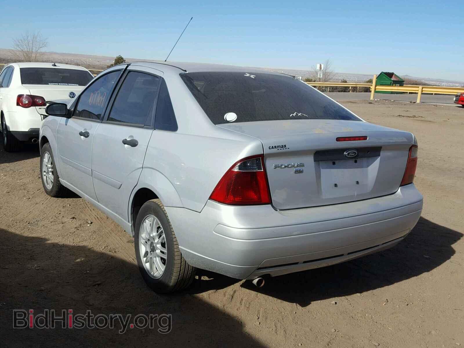 2007 FORD FOCUS - VIN: 1FAFP34N77W305490 - Фото 3