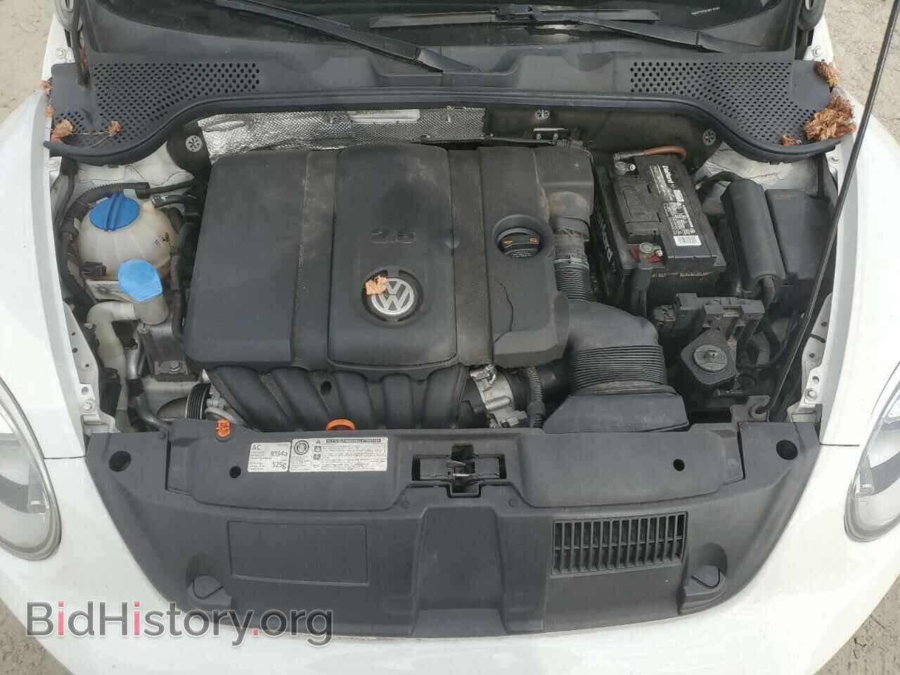 2012 VOLKSWAGEN BEETLE - VIN: 3VWJP7AT0CM618984 - Фото 11