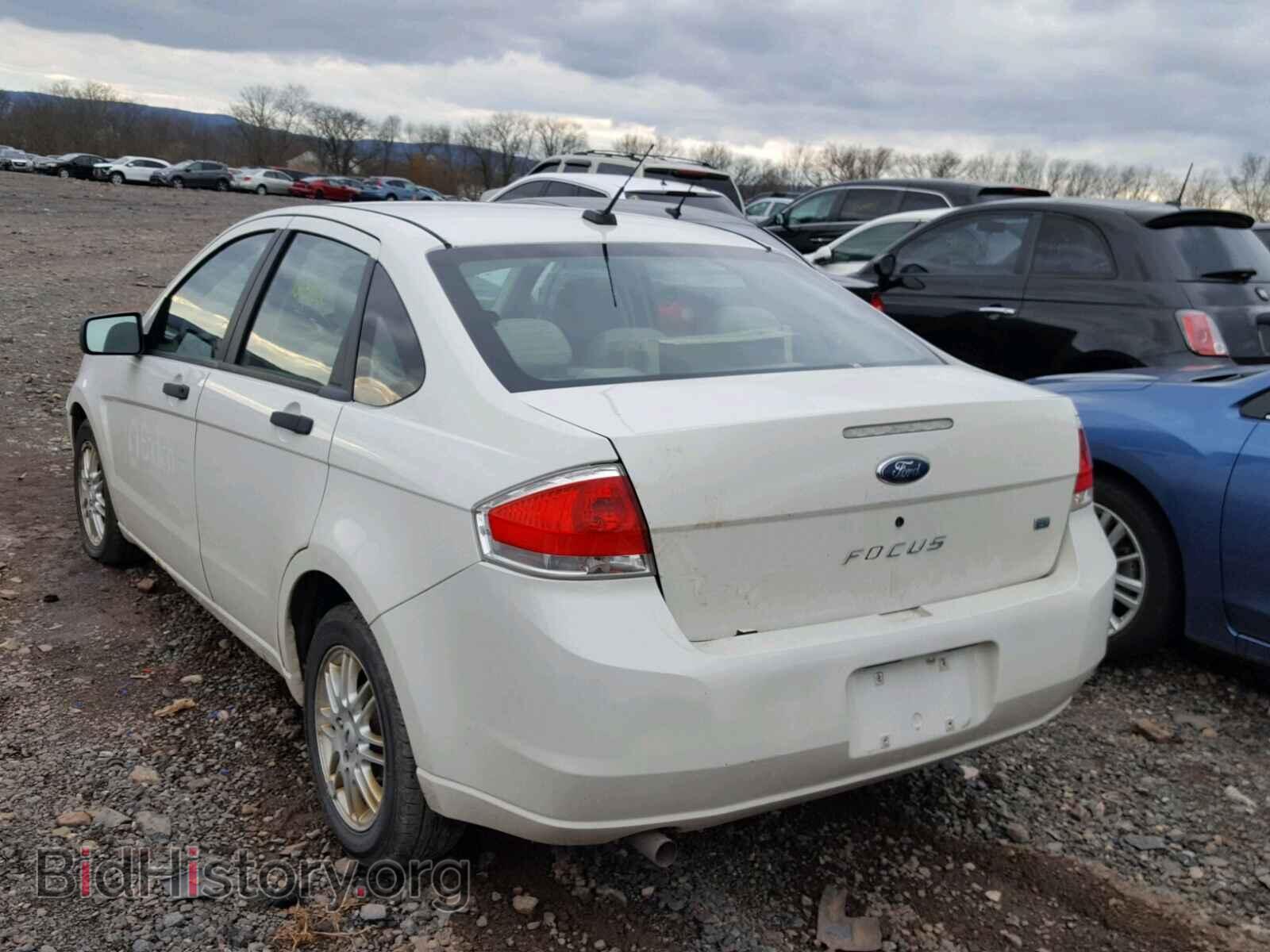 2009 FORD FOCUS SE - VIN: 1FAHP35N19W220493 - Фото 3