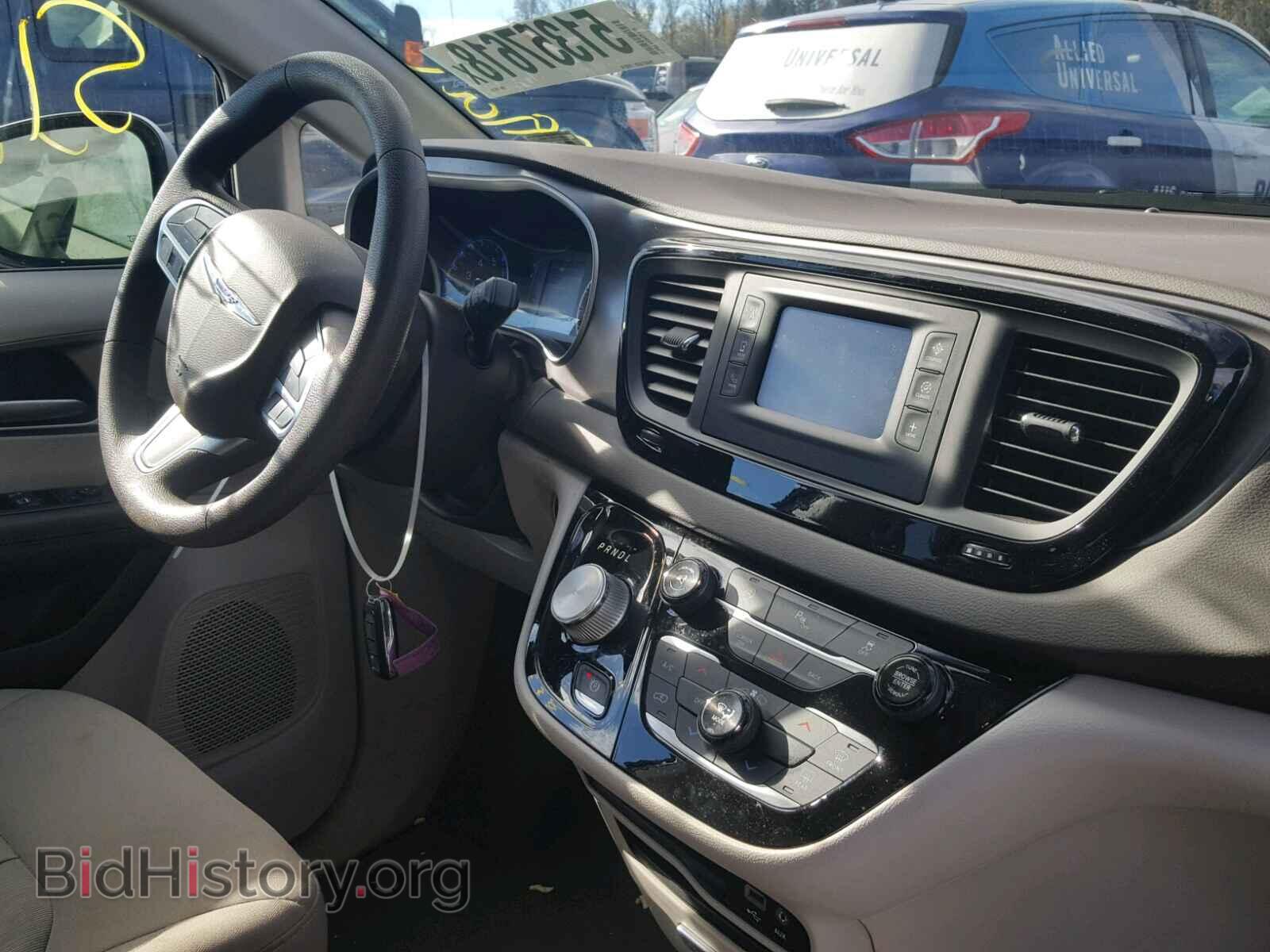 2017 CHRYSLER PACIFICA T - VIN: 2C4RC1DG6HR768126 - Photo 9