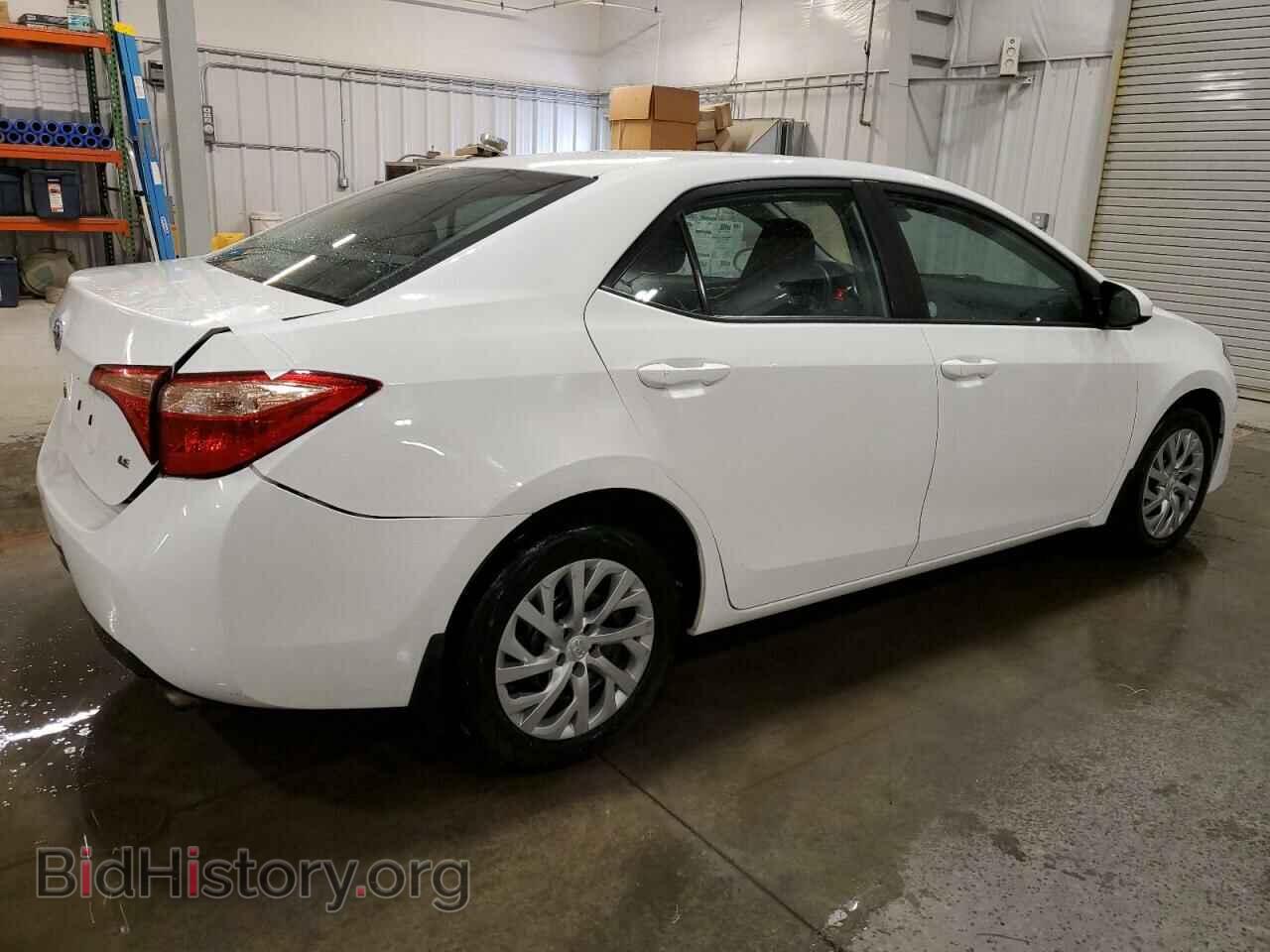 2017 TOYOTA COROLLA - VIN: 5YFBURHE3HP643302 - Фото 3