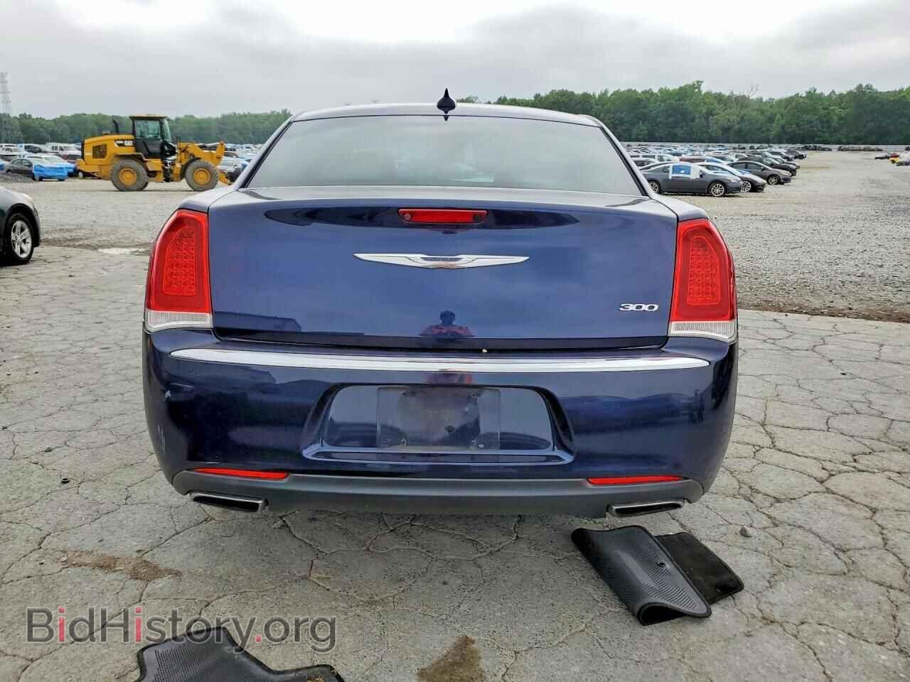 2017 CHRYSLER 300 - VIN: 2C3CCAAG7HH609961 - Фото 6