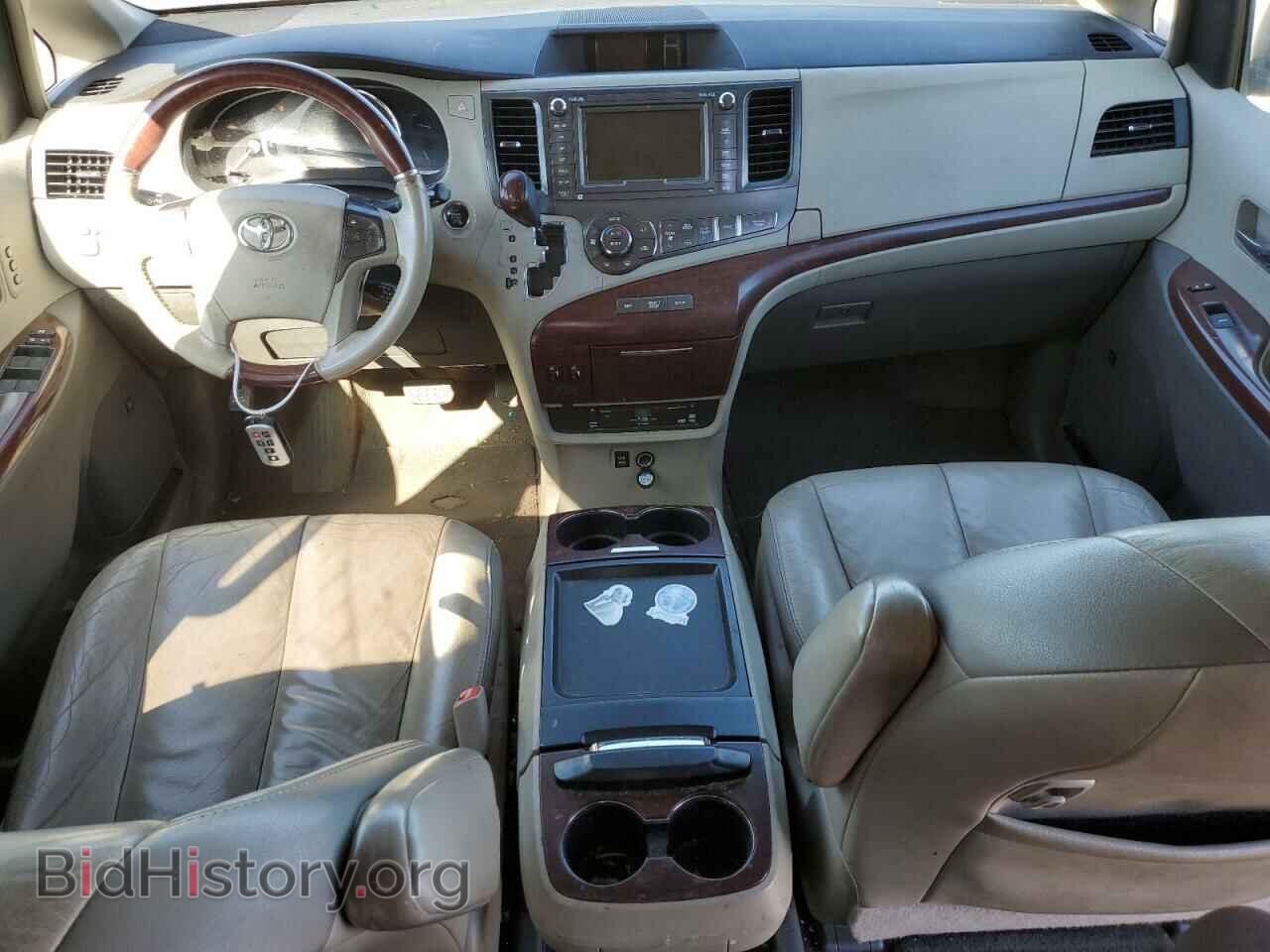 2011 TOYOTA All Models - VIN: 5TDDK3DC2BS020025 - Photo 8